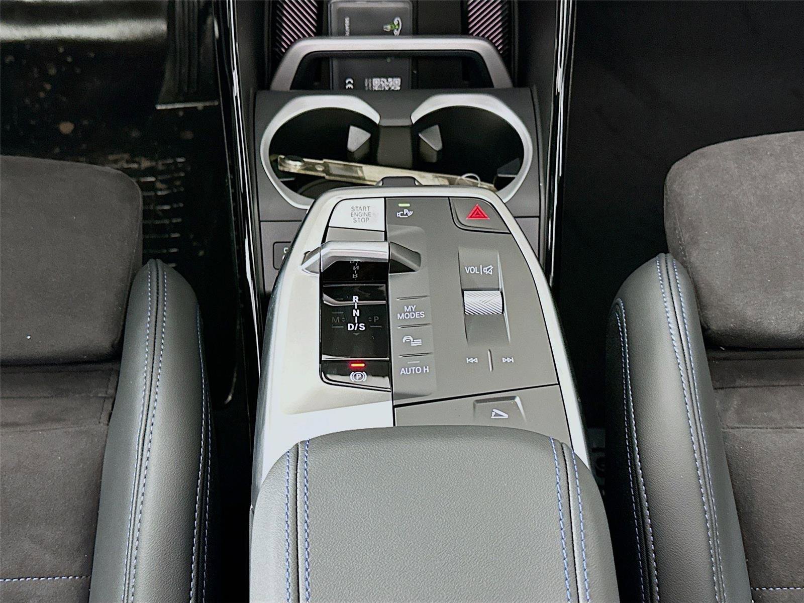 New 2026 BMW X1 xDrive28i w/ Technology Package image 16