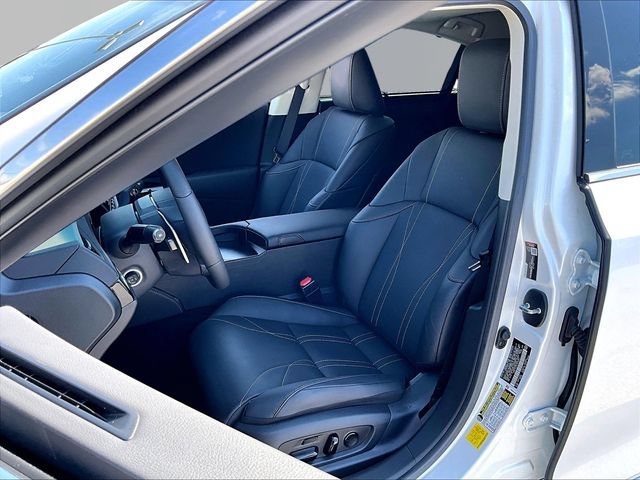 Used 2025 Lexus ES 300h Ultra Luxury w/ Accessory Package (Z2) FWD image 10