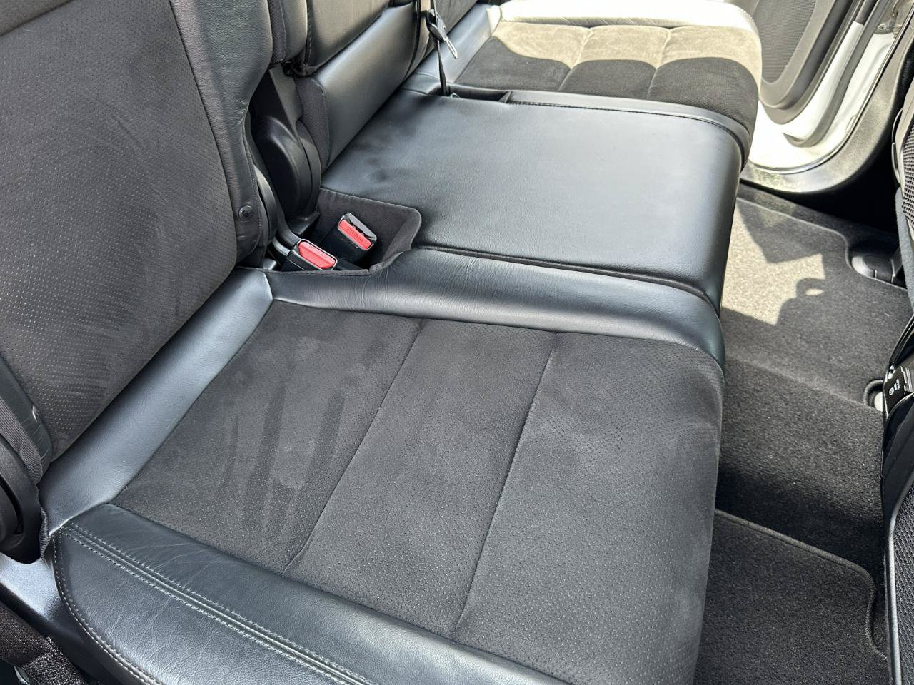 Used 2021 Jeep Grand Cherokee Laredo X AWD/4WD image 41