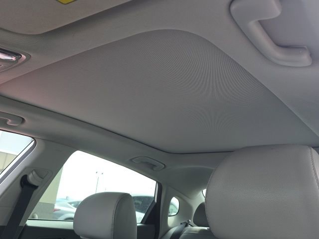 Used 2018 Kia Optima EX w/ Premium Package FWD image 10