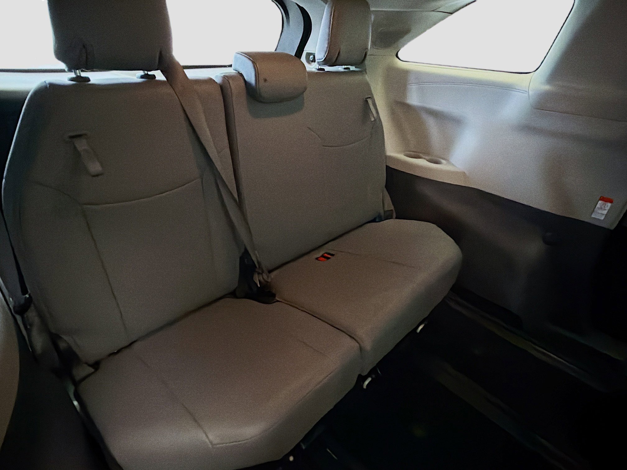 Used 2024 Toyota Sienna XLE w/ XLE Plus Package image 14