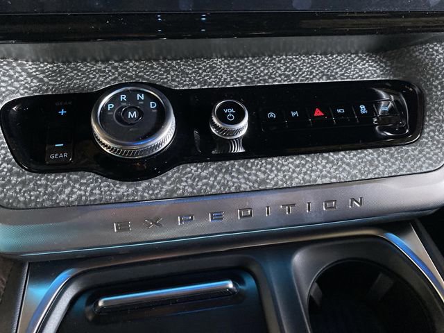 New 2025 Ford Expedition Tremor image 25