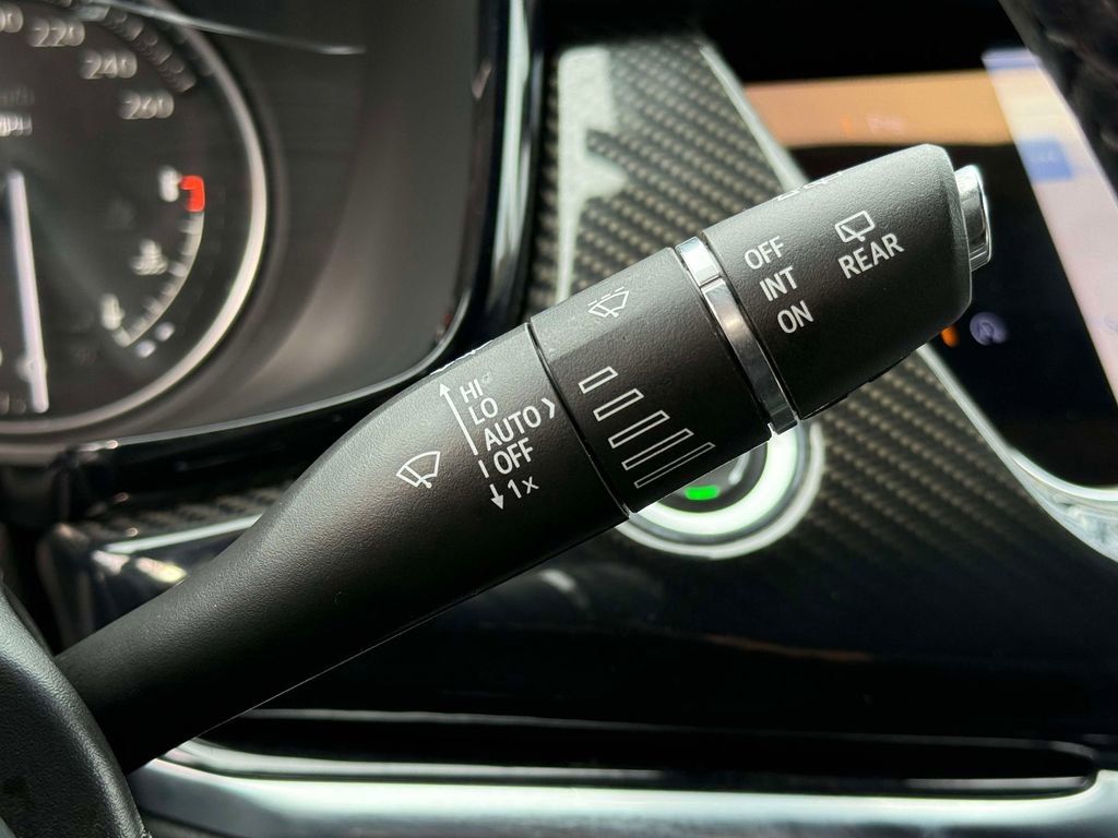 Used 2023 Cadillac XT6 Sport image 32