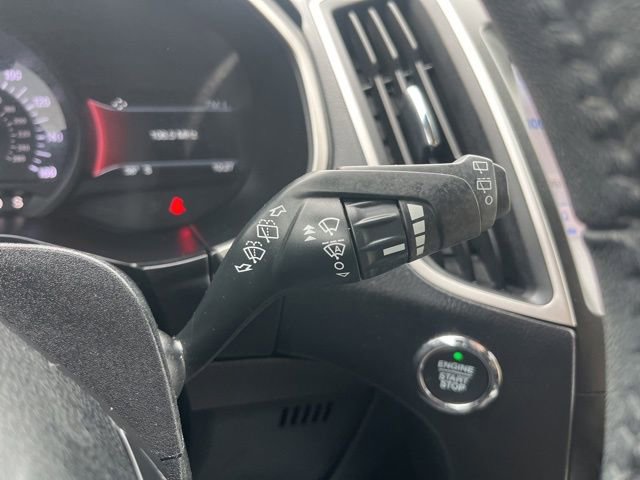 Used 2020 Ford Edge SEL w/ Convenience Package image 19