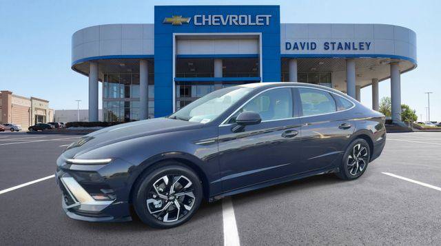 Used 2024 Hyundai Sonata SEL FWD image 4