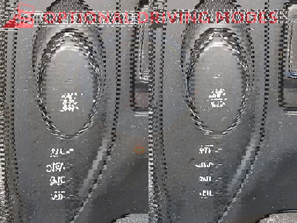 Used 2016 Jeep Renegade Limited image 27