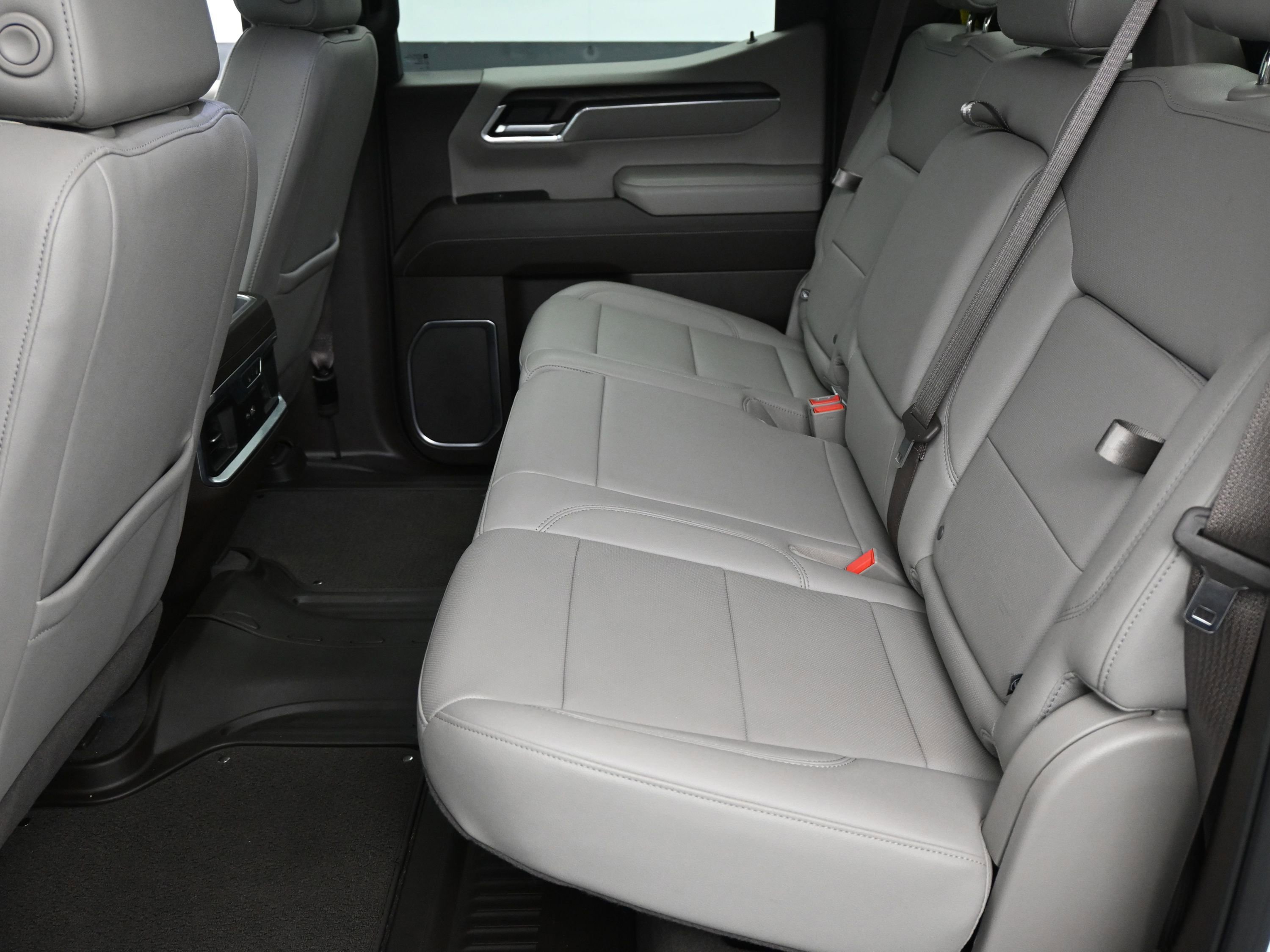 Used 2023 GMC Sierra 1500 SLT w/ SLT Premium Package image 12