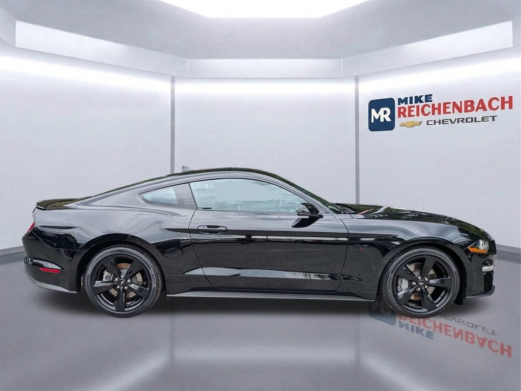 Used 2022 Ford Mustang GT Premium w/ Equipment Group 401A RWD video 3