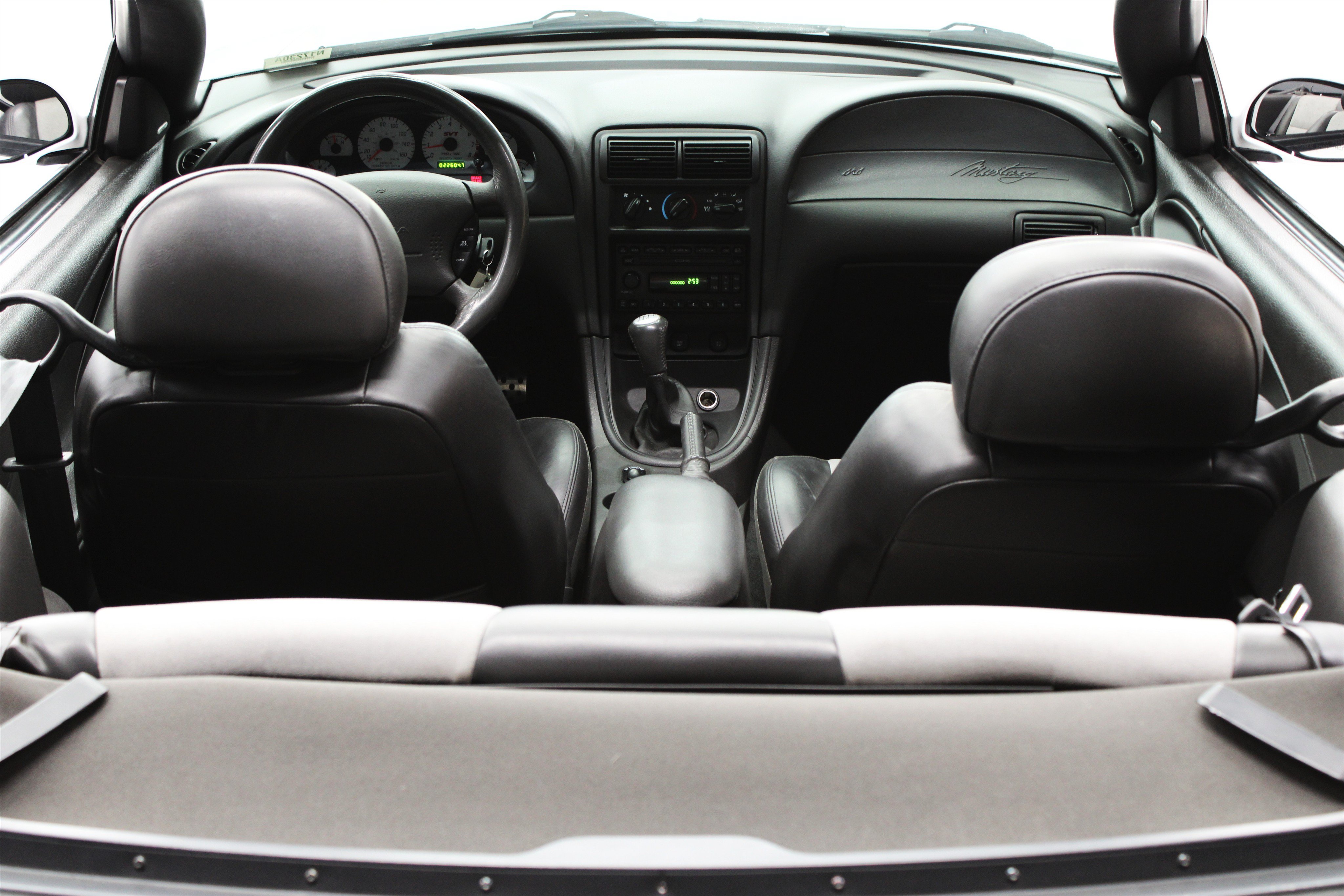 Used 2004 Ford Mustang Cobra RWD image 2