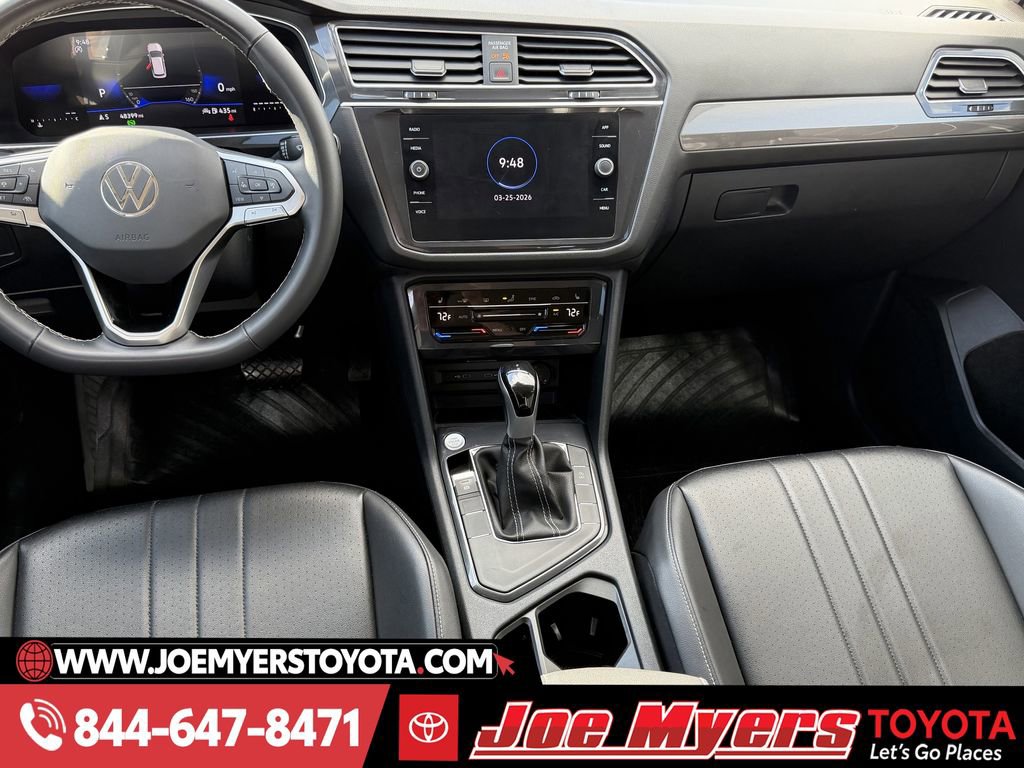 Used 2024 Volkswagen Tiguan SE image 17