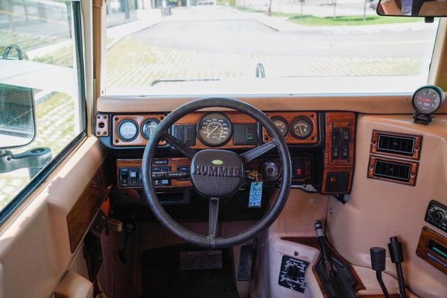 Used 1995 HUMMER H1 4-Door Wagon image 21
