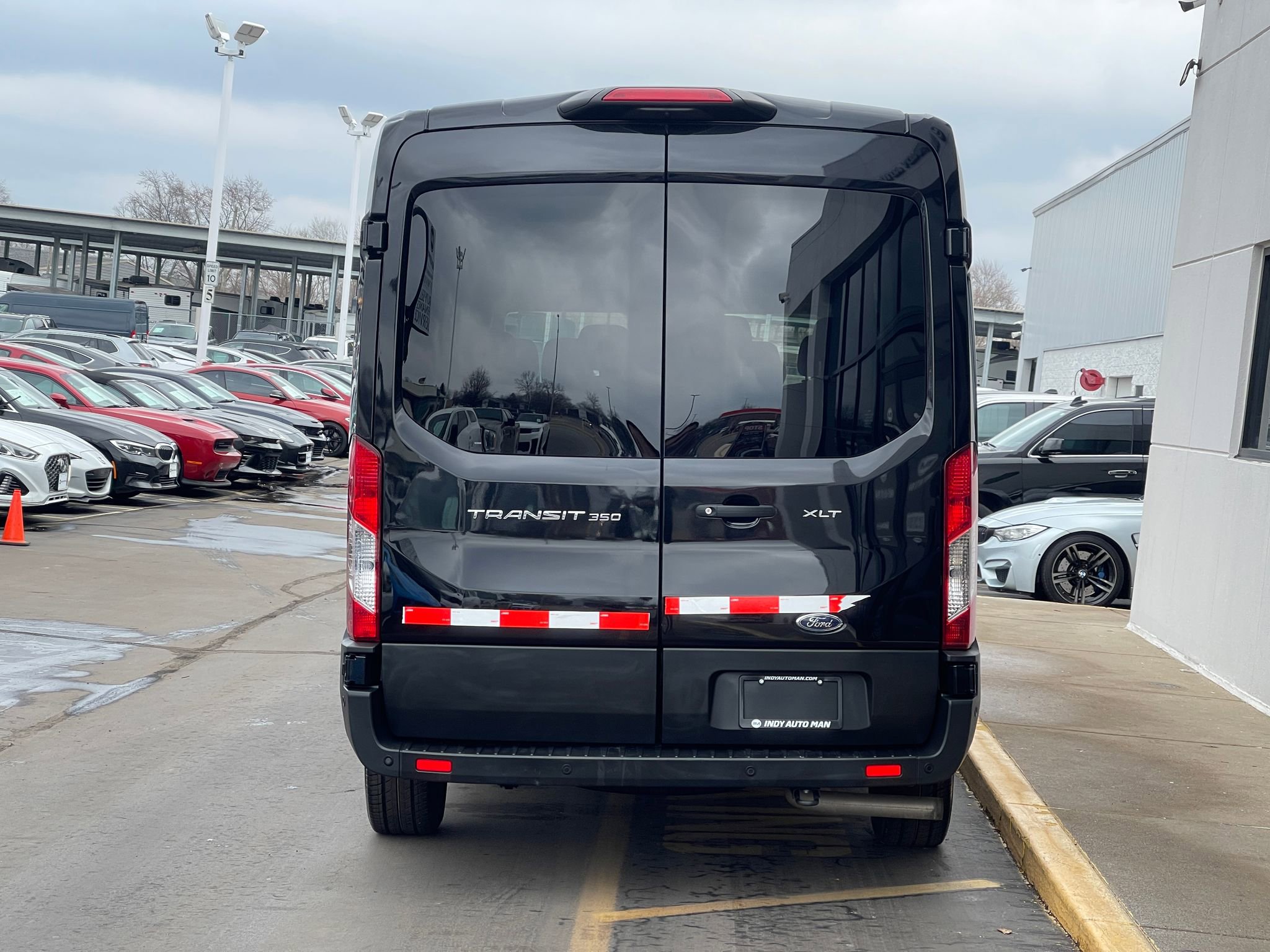 Used 2022 Ford Transit 350 XLT image 4