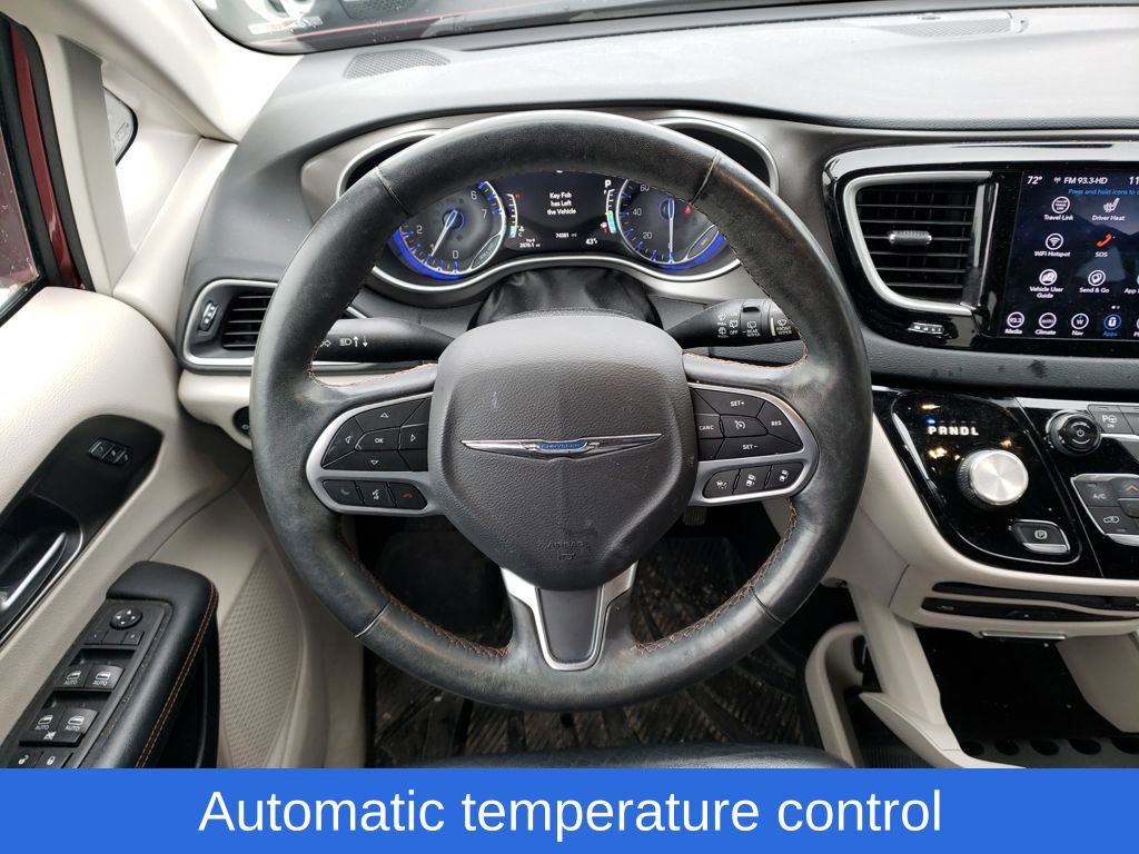 Used 2020 Chrysler Pacifica Touring-L Plus w/ Advanced Safetytec Group image 13