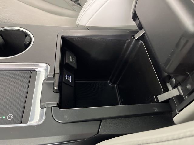 Used 2023 Acura MDX SH-AWD w/ Technology Package image 30