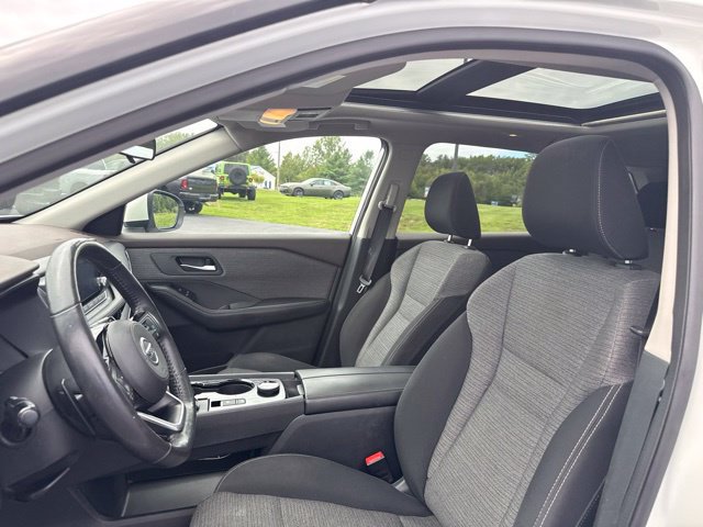 Used 2021 Nissan Rogue SV AWD/4WD image 10