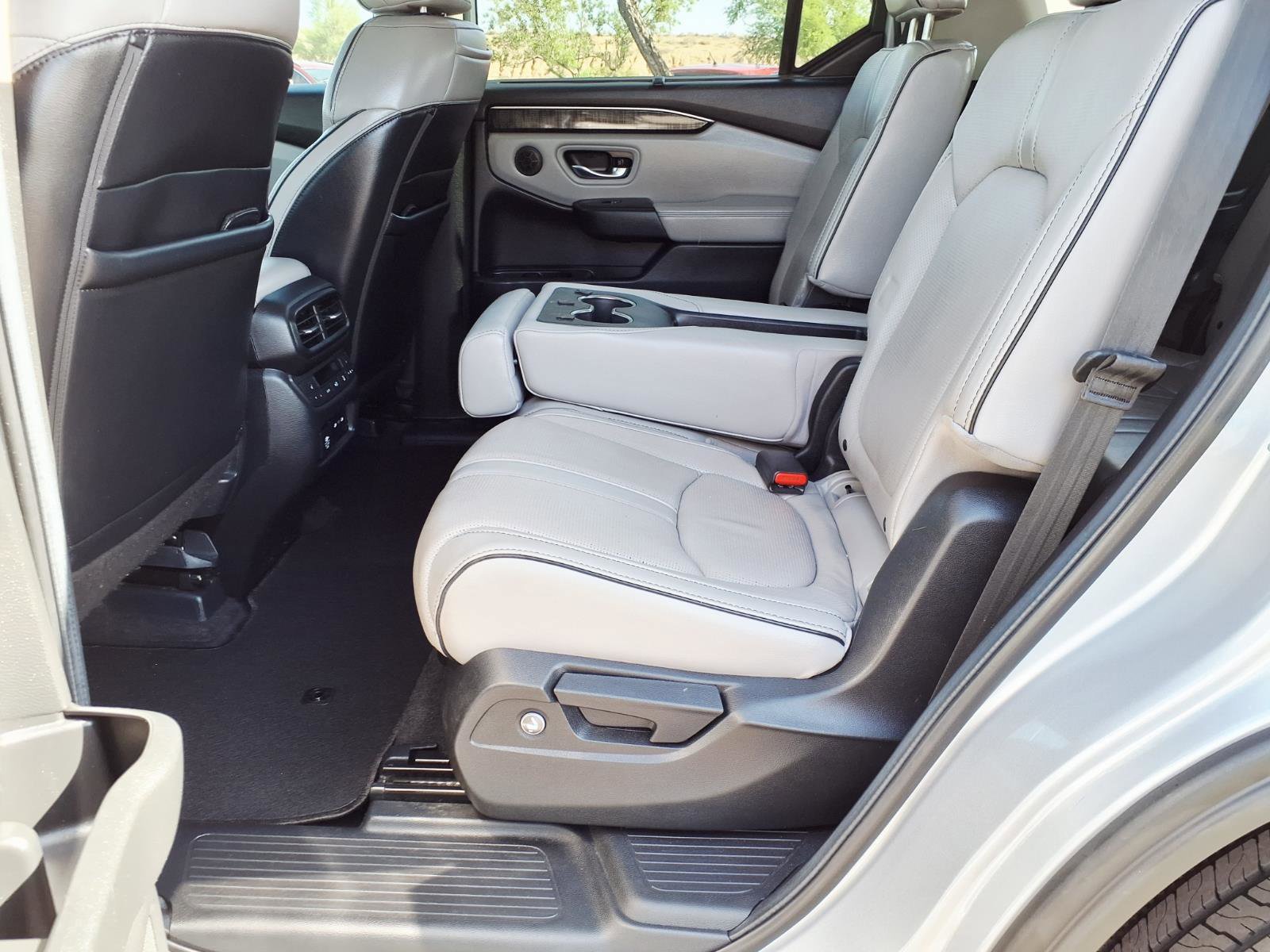 Used 2024 Honda Pilot Elite image 19