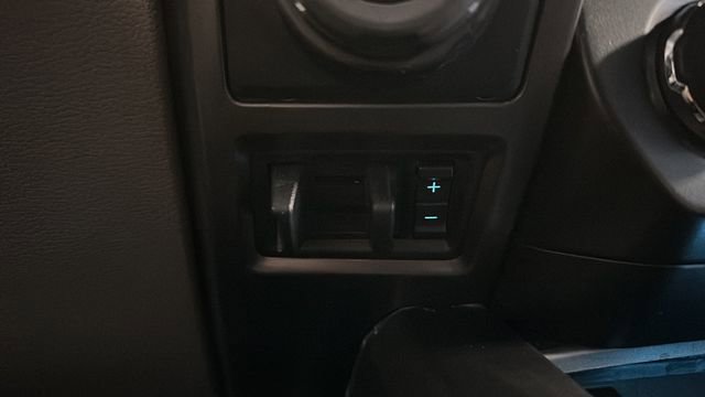Used 2018 Ford F150 XLT w/ Equipment Group 302A Luxury AWD/4WD image 26