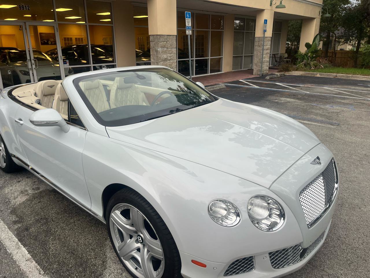 Used 2013 Bentley Continental GT AWD/4WD image 2