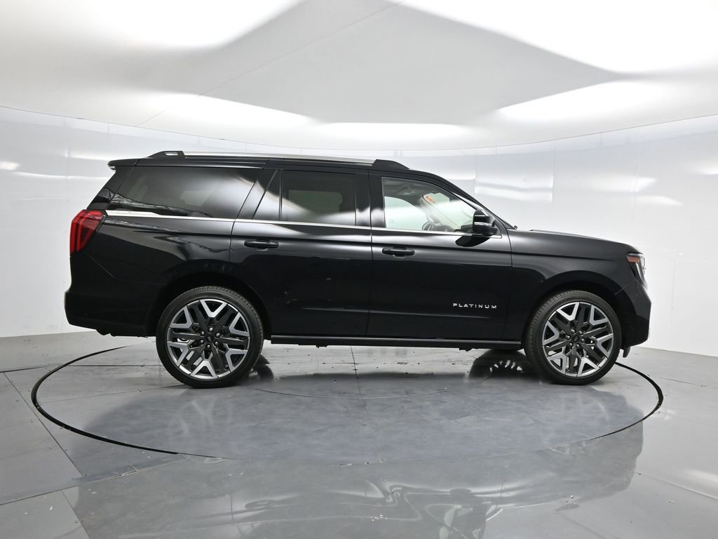 Used 2025 Ford Expedition Platinum w/ Platinum Ultimate Package image 38
