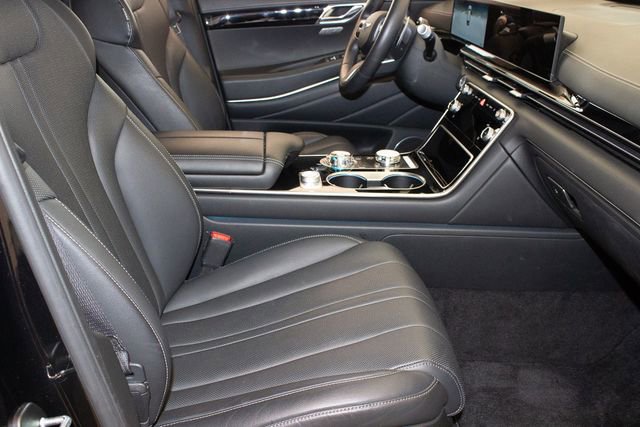 Used 2025 Genesis GV80 2.5T Standard image 10