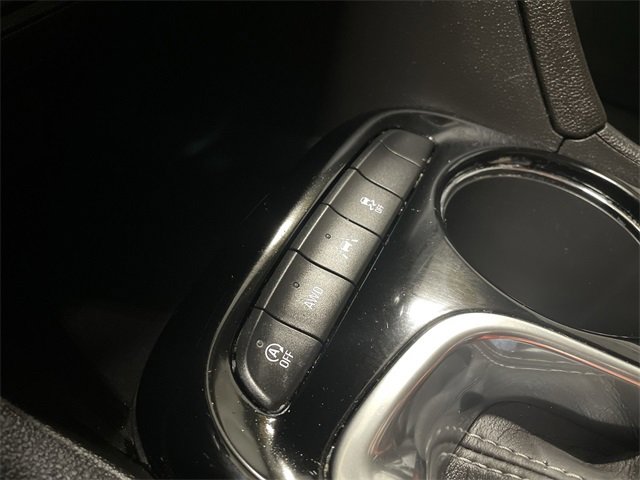 Used 2020 Buick Encore GX Essence image 27