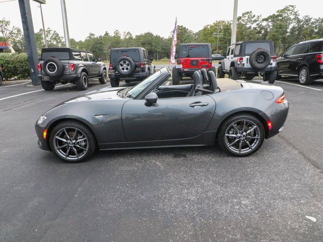 Used 2021 MAZDA MX-5 Miata Grand Touring image 5