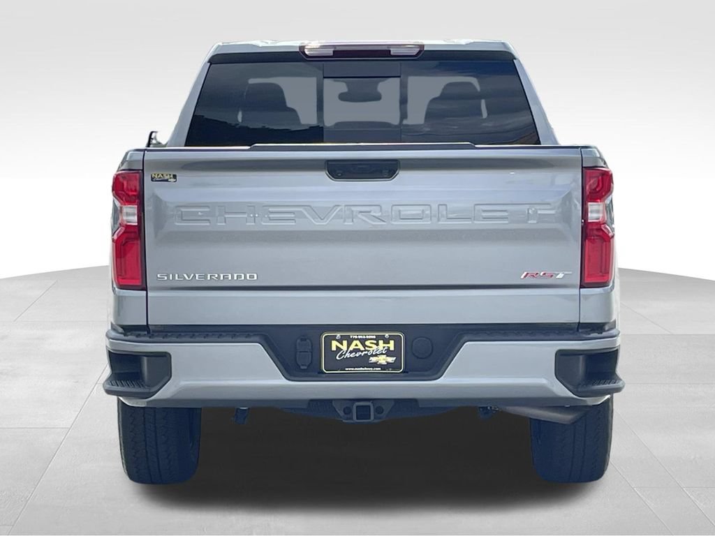 Used 2024 Chevrolet Silverado 1500 RST w/ Convenience Package II AWD/4WD image 4