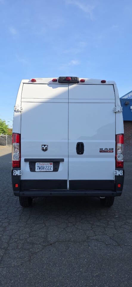 Used 2017 RAM ProMaster 2500 FWD image 6