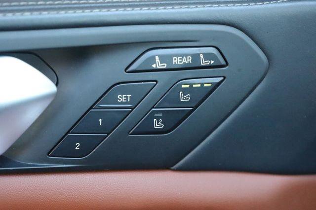Used 2021 BMW ALPINA XB7 AWD/4WD image 37