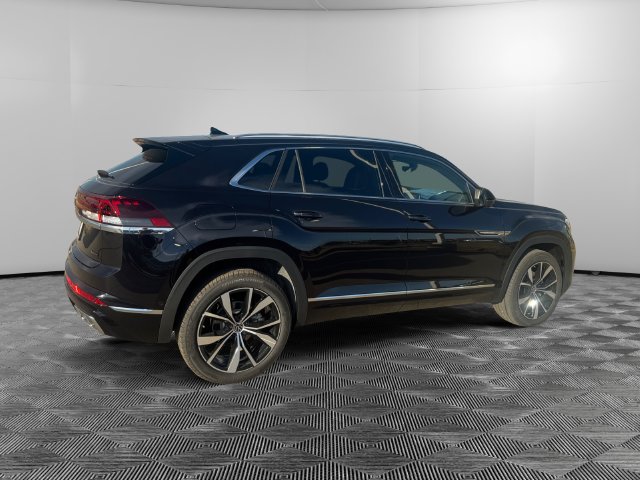 New 2026 Volkswagen Atlas Cross Sport SEL Premium R-Line AWD/4WD image 5