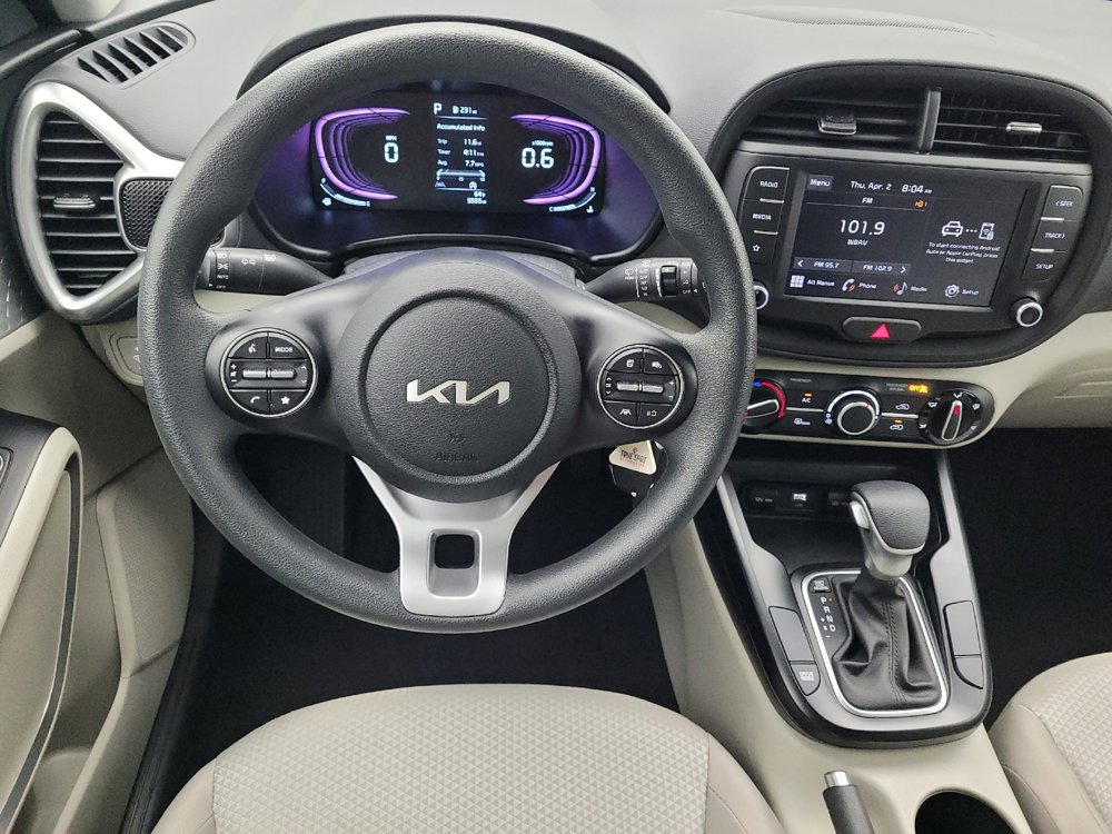Used 2025 Kia Soul LX image 22