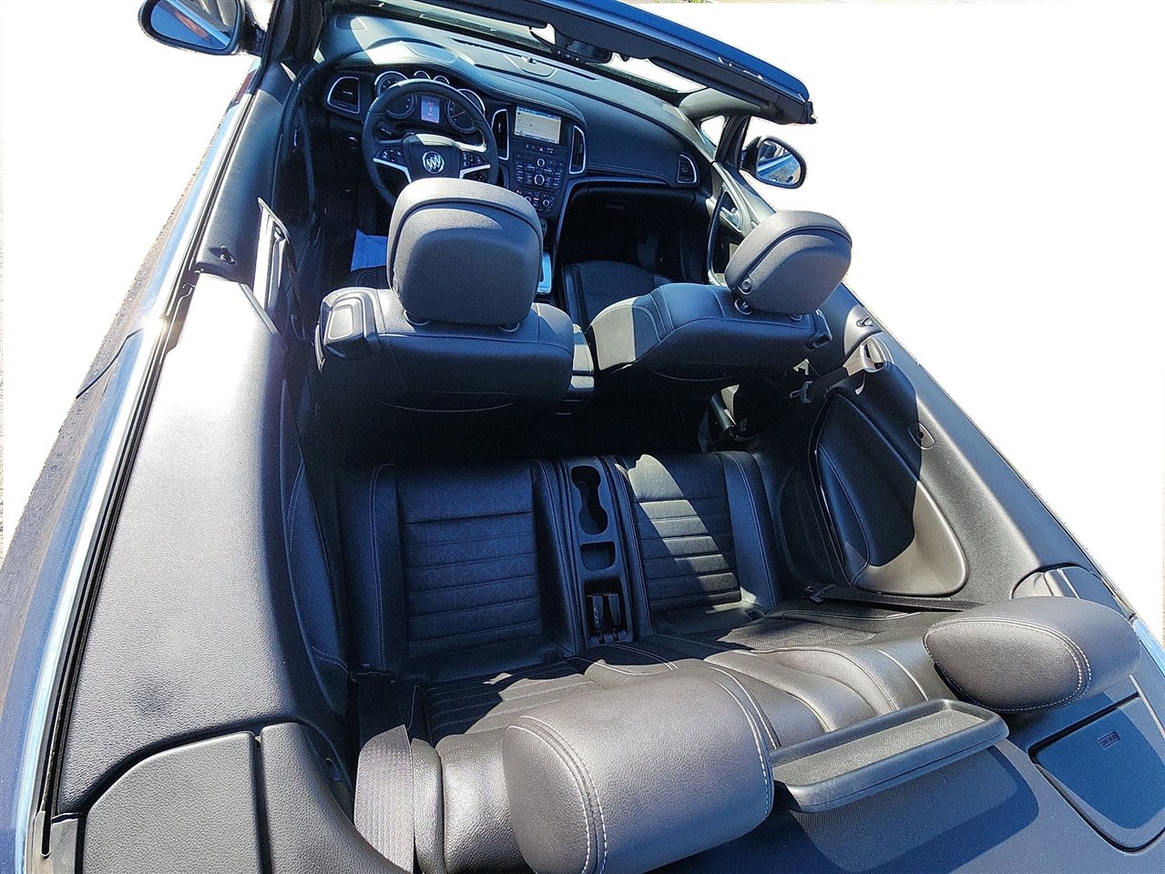 Used 2017 Buick Cascada Premium image 33