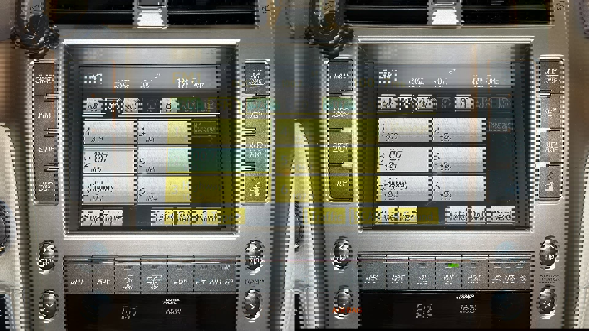 Used 2011 Lexus GX 460 w/ Comfort Plus Pkg image 24