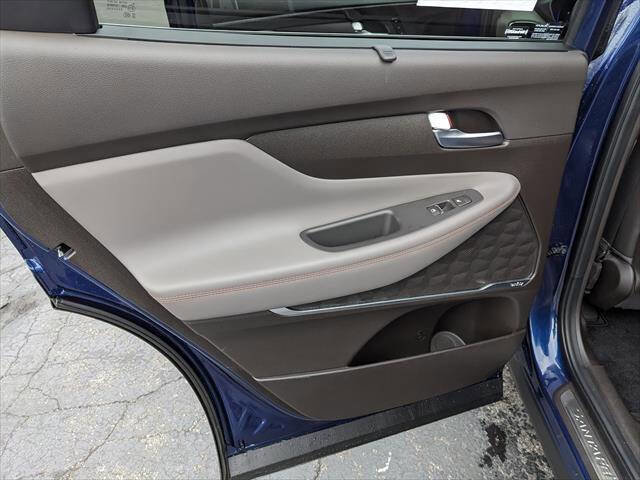 Used 2020 Hyundai Santa Fe Limited image 11
