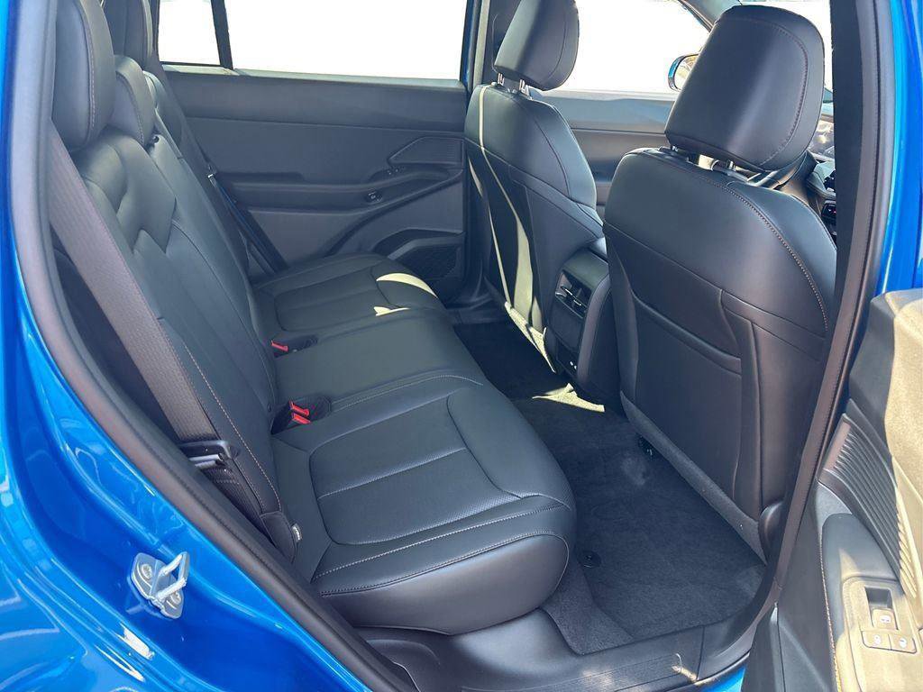 New 2026 Jeep Cherokee Limited AWD/4WD image 21