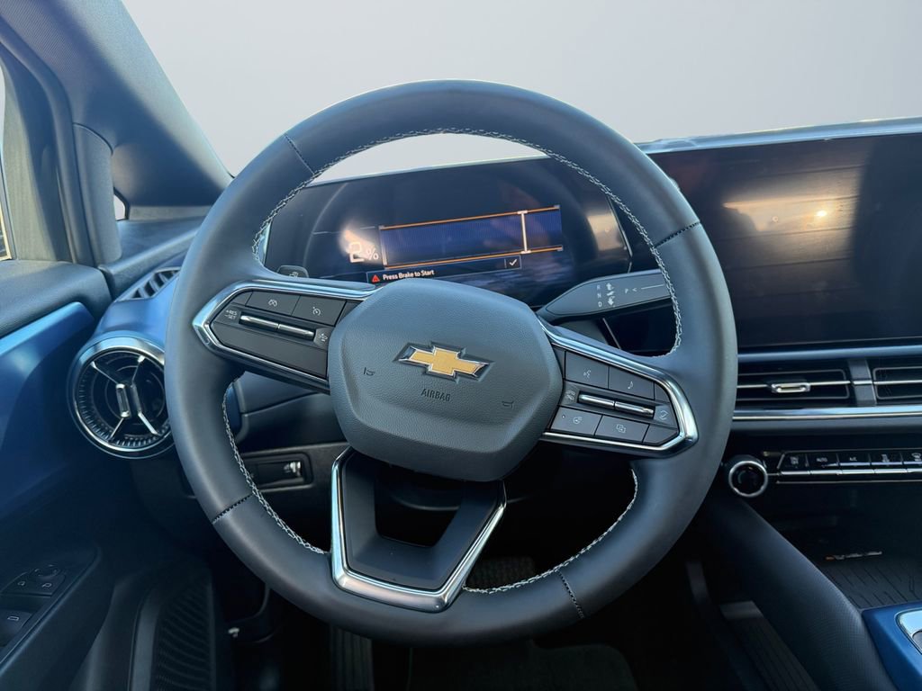 New 2026 Chevrolet Equinox EV LT image 12