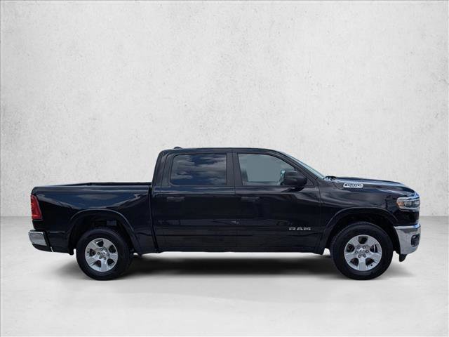 Used 2025 RAM 1500 Big Horn AWD/4WD image 4