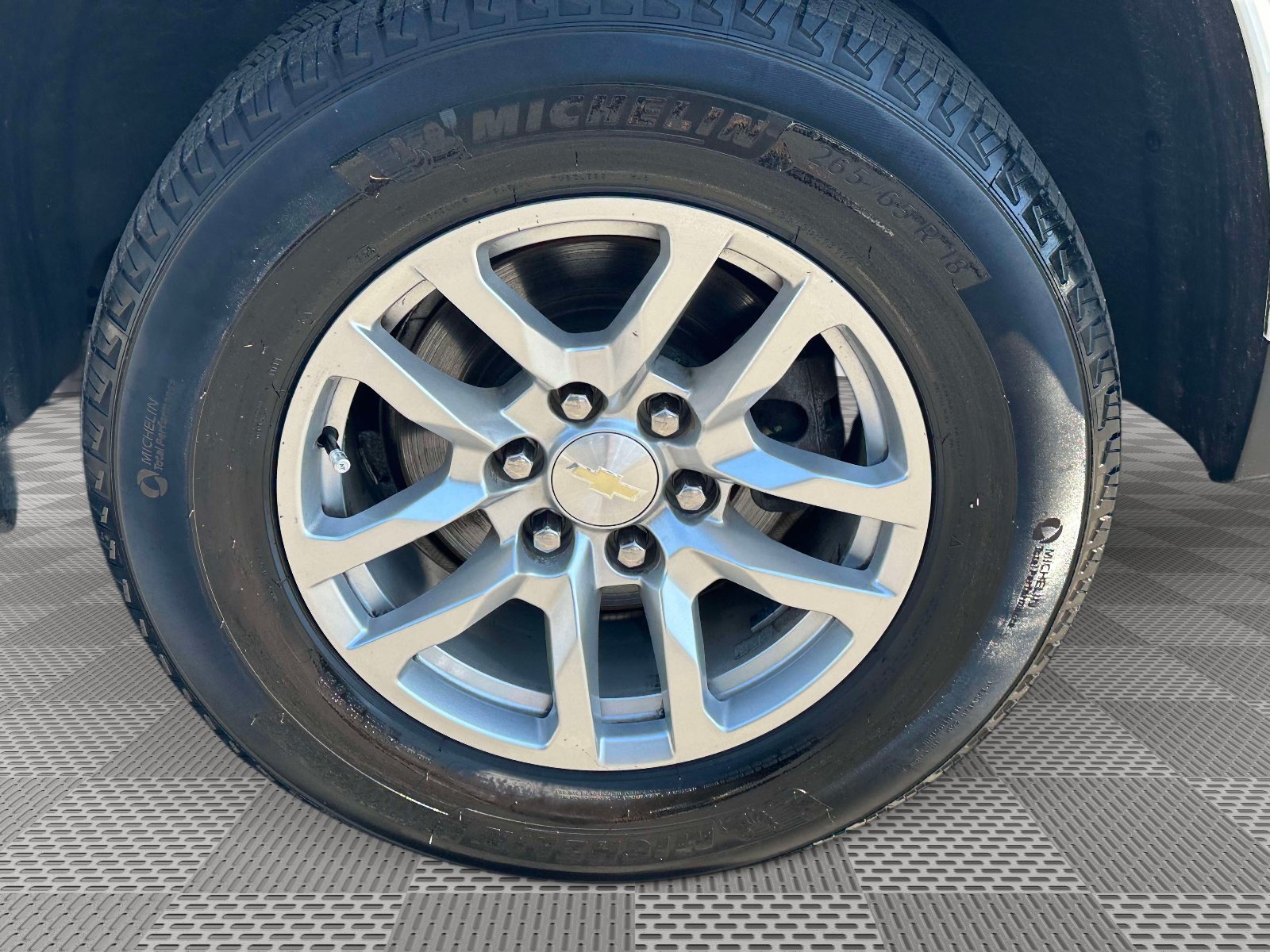 Used 2021 Chevrolet Tahoe LT AWD/4WD image 35