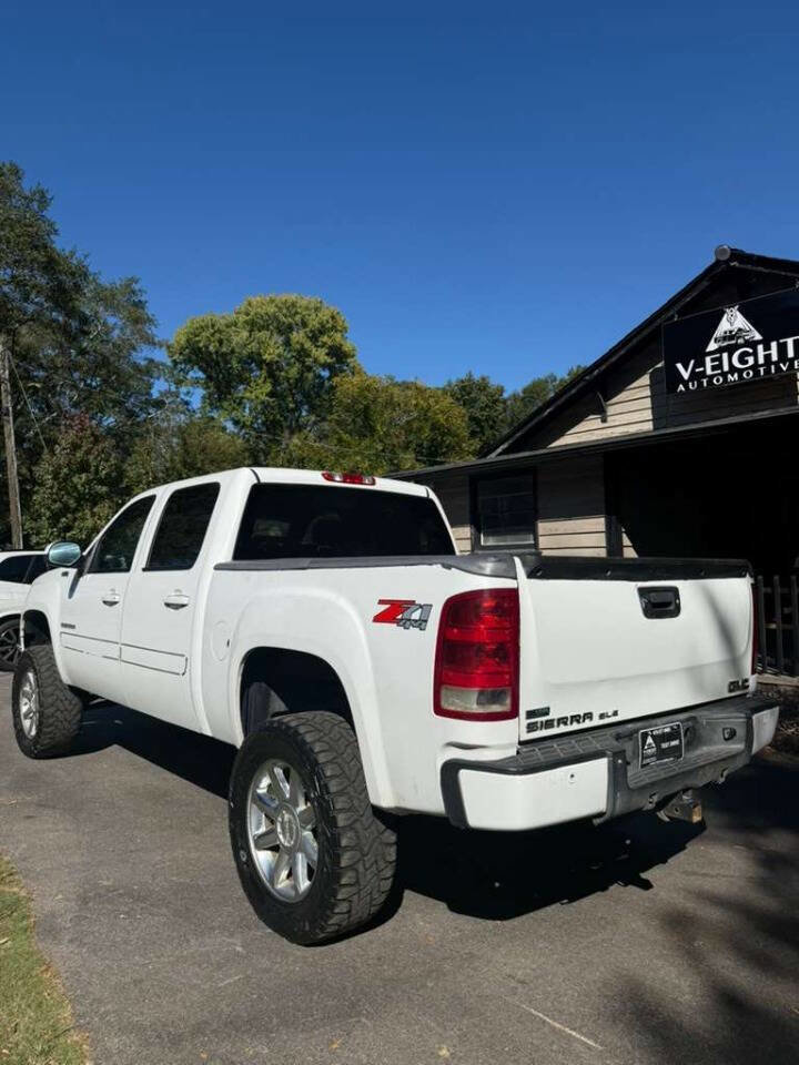Used 2011 GMC Sierra 1500 SLE image 4