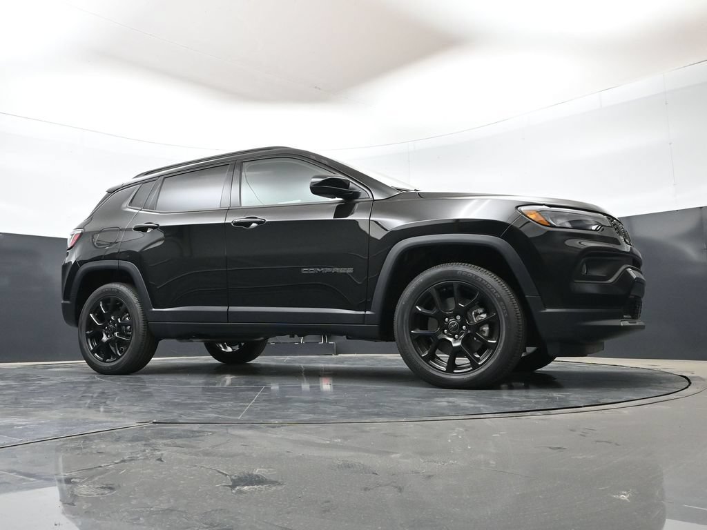 New 2026 Jeep Compass Latitude AWD/4WD image 44