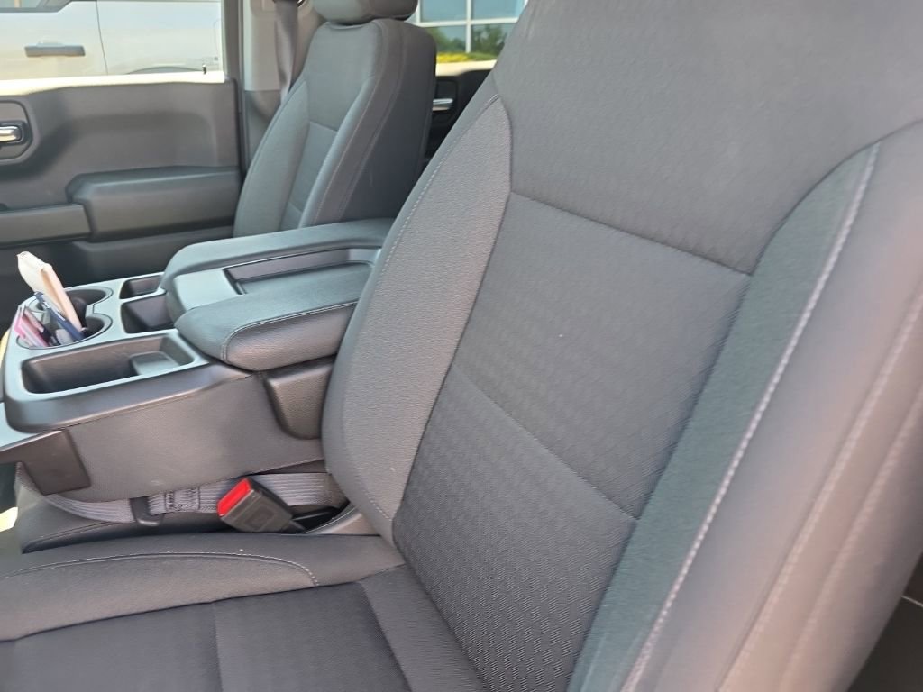 Used 2022 Chevrolet Silverado 1500 Custom image 13