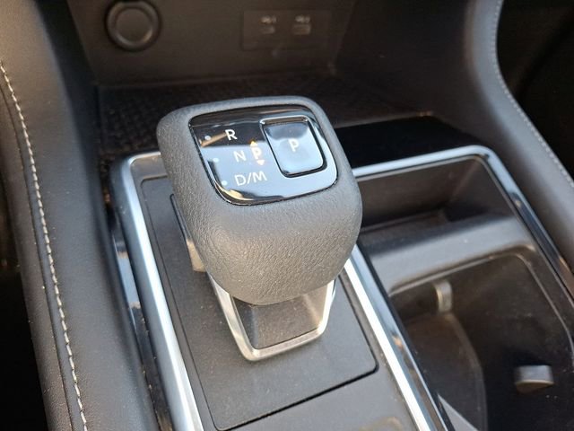 Used 2022 Nissan Pathfinder SV w/ SV Black Package AWD/4WD image 15