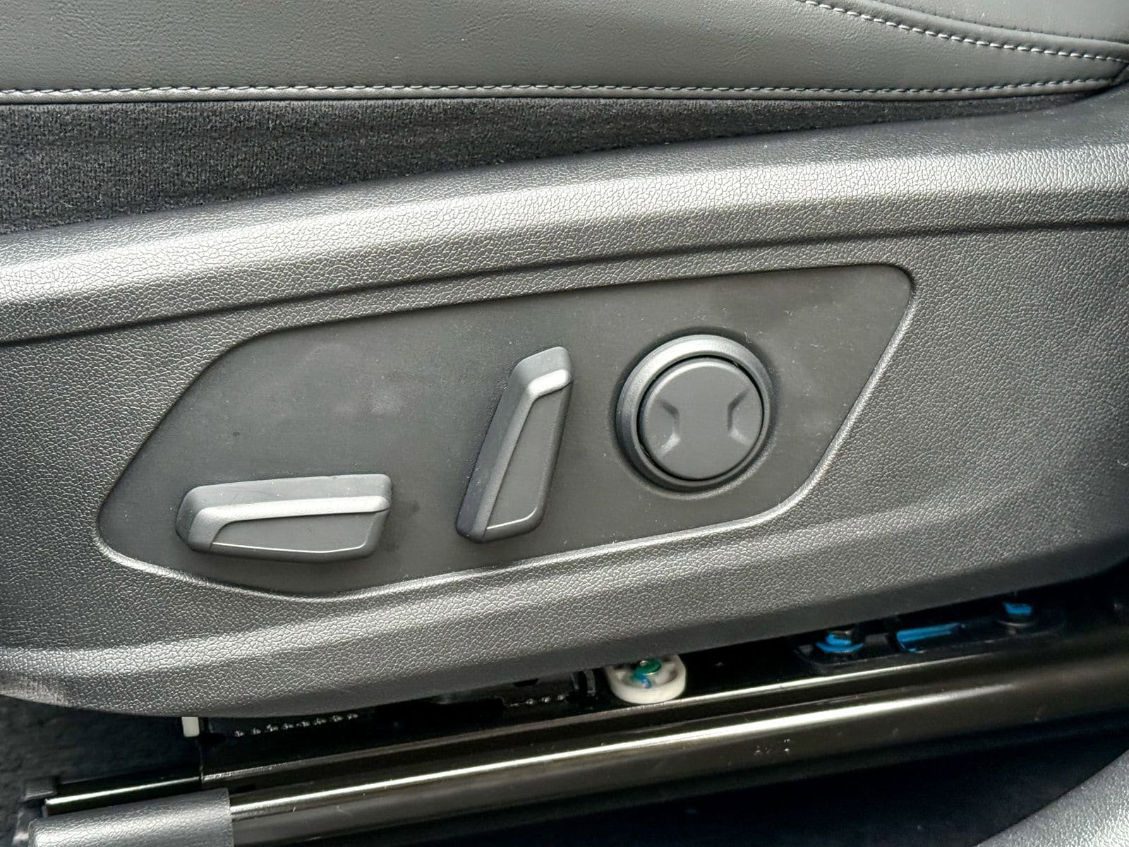 New 2026 Kia Sorento SX AWD/4WD image 17