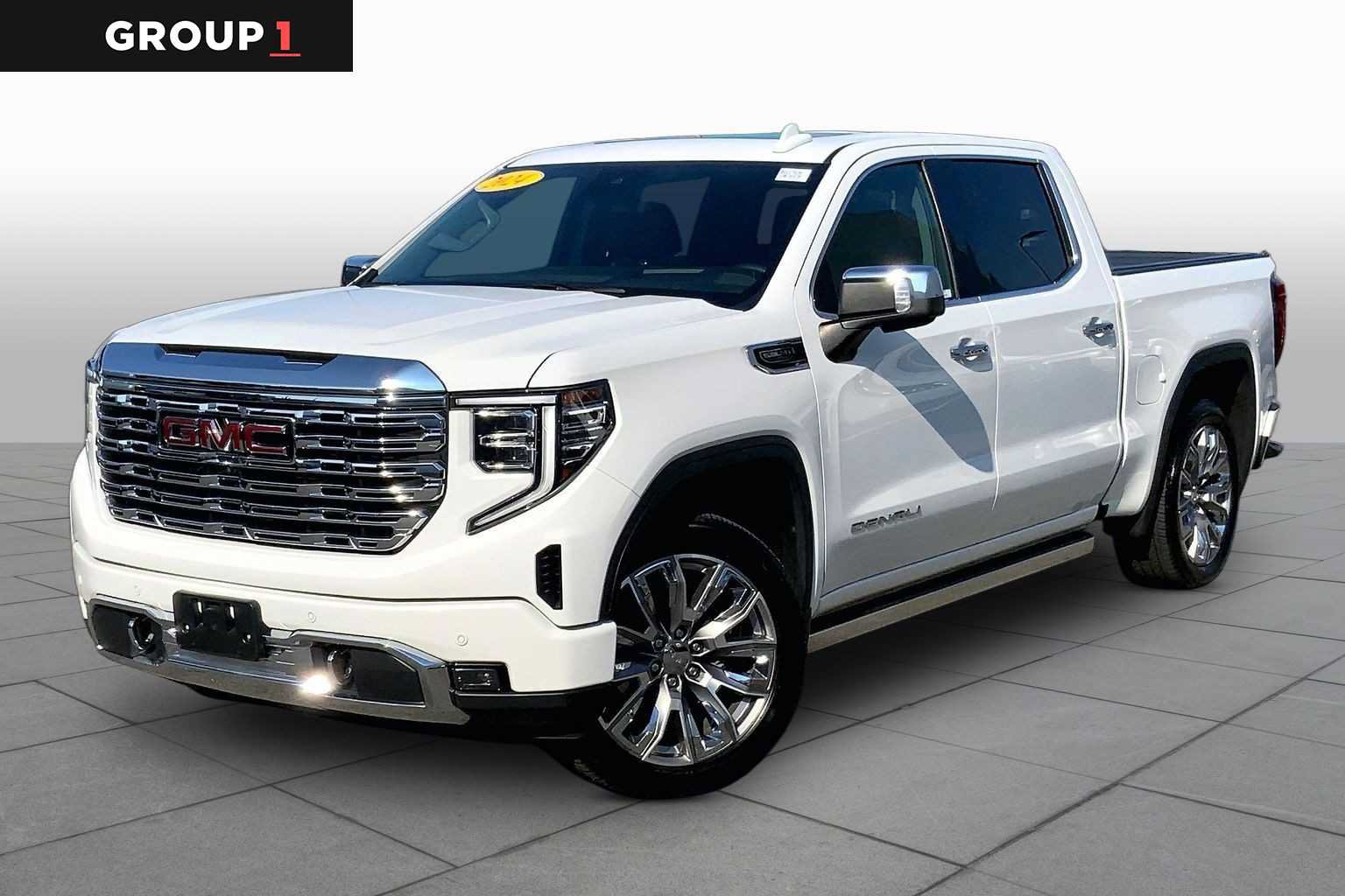 Used 2024 GMC Sierra 1500 Denali w/ Denali Reserve Package AWD/4WD image 1
