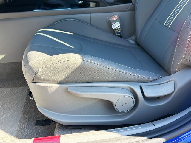 Certified 2026 Hyundai Elantra Sport FWD image 20