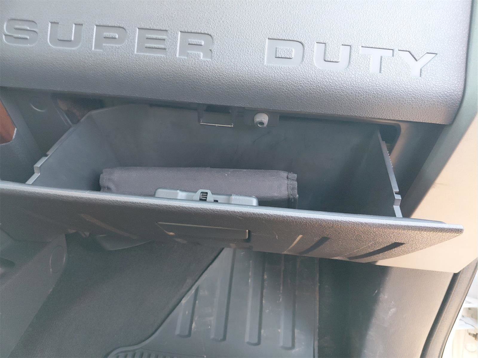 Used 2016 Ford F350 Lariat w/ Lariat Ultimate Package image 34