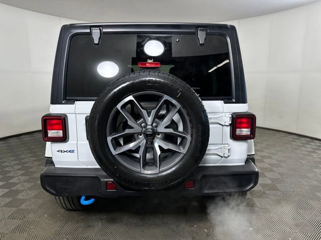 Used 2024 Jeep Wrangler Unlimited w/ Convenience Group image 4