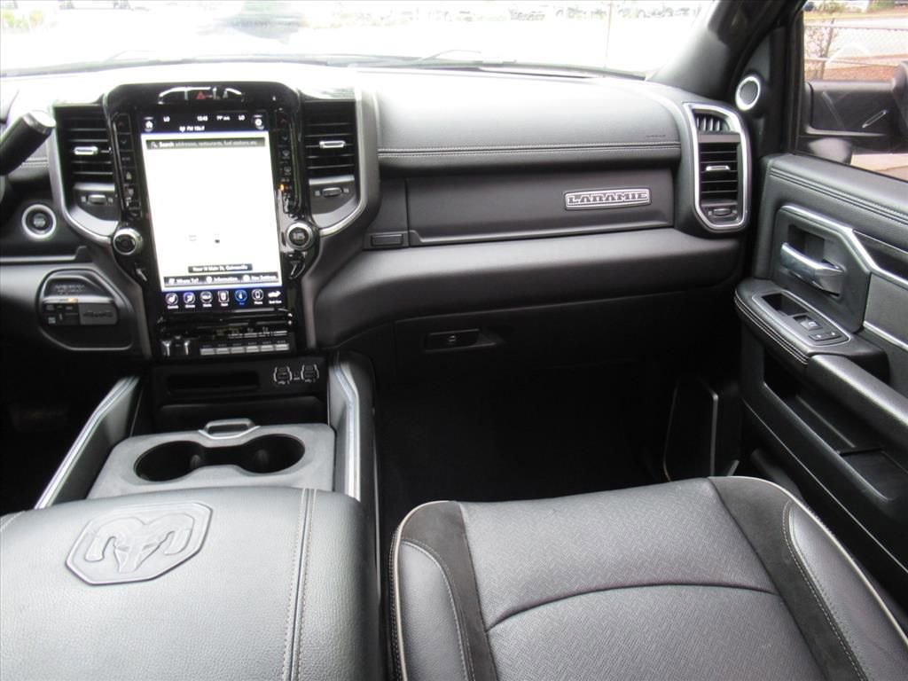Used 2020 RAM 3500 Laramie AWD/4WD image 14