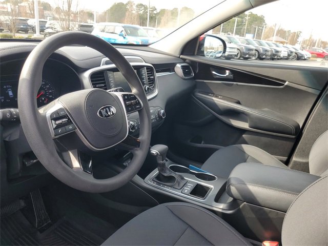 Certified 2020 Kia Sorento LX image 14