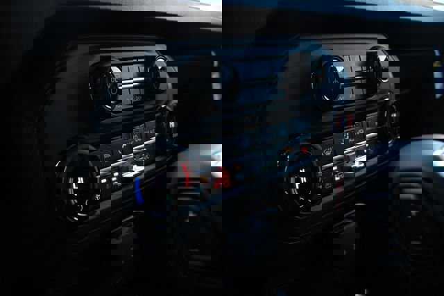 New 2026 Ford Bronco Outer Banks image 15